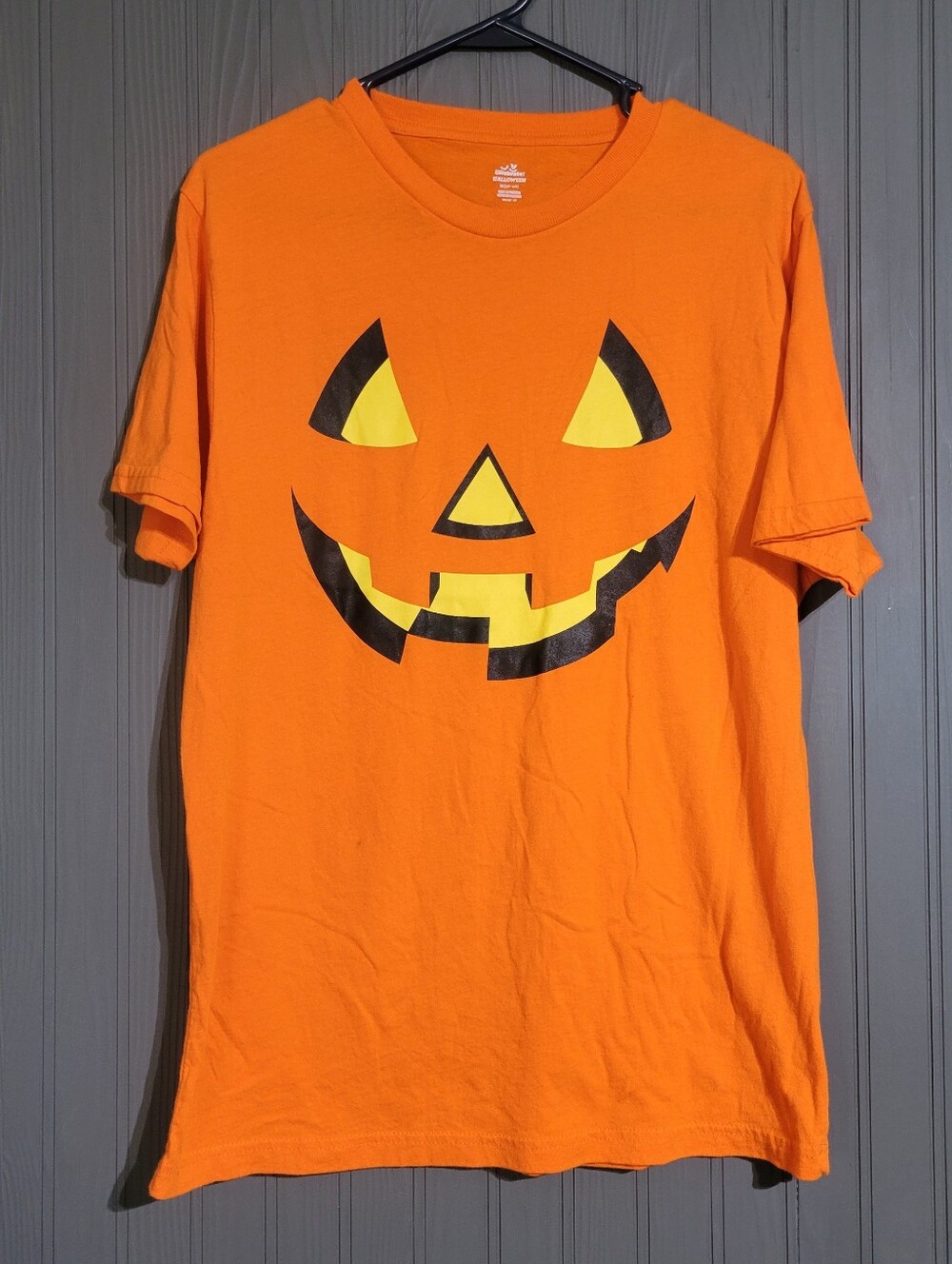 Halloween Short Sleeve Graphic T-Shirt Jack-O-Lantern Orange Men's Medium